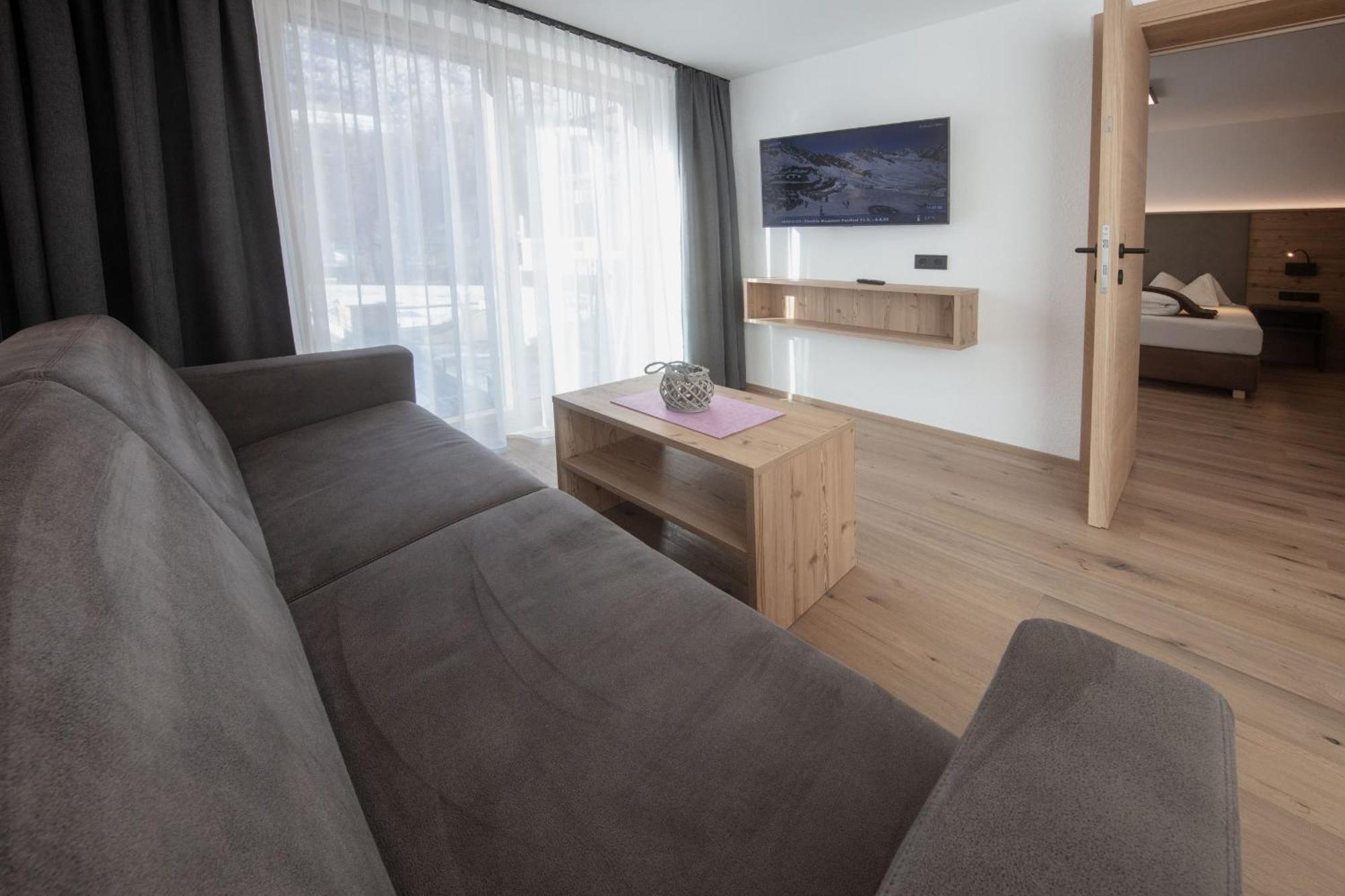 Haus Sonnwend Hotel Solden Ngoại thất bức ảnh